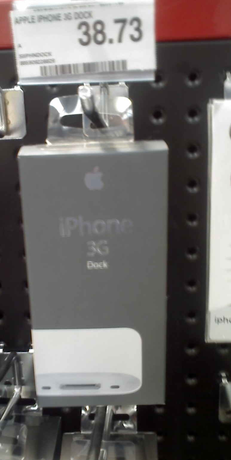 Corporate Australia Officeworks iphone 3G Dock RipOff