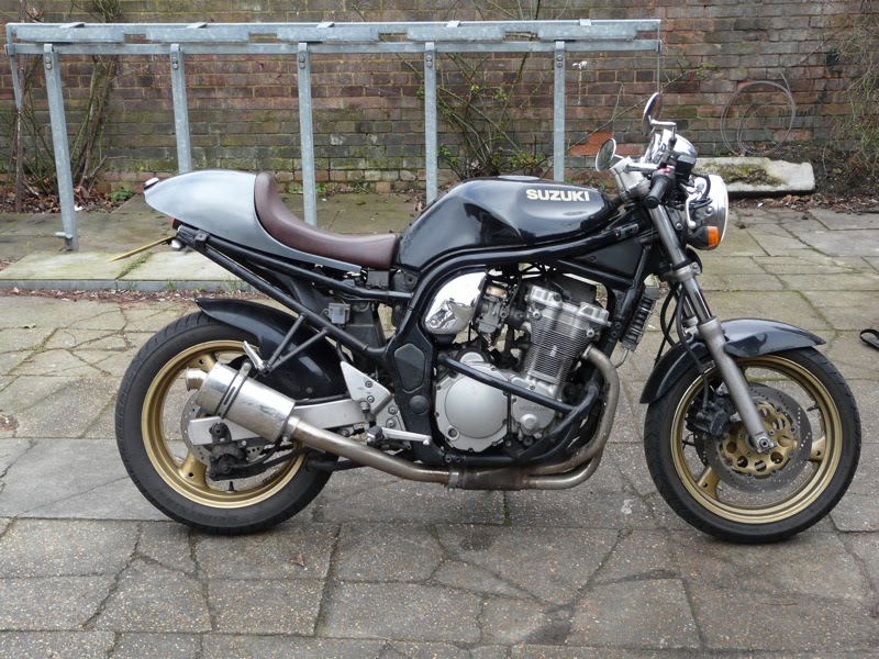 Suzuki Bandit GSF 1200 кафе рейсер