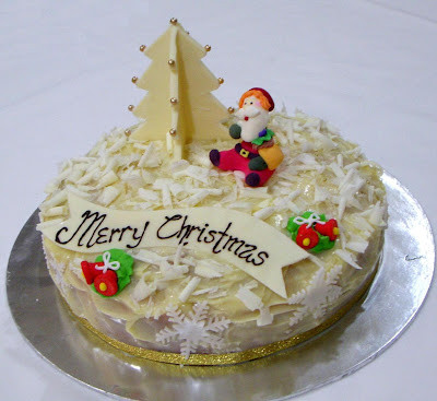 Bearylicious Cakes: White Christmas