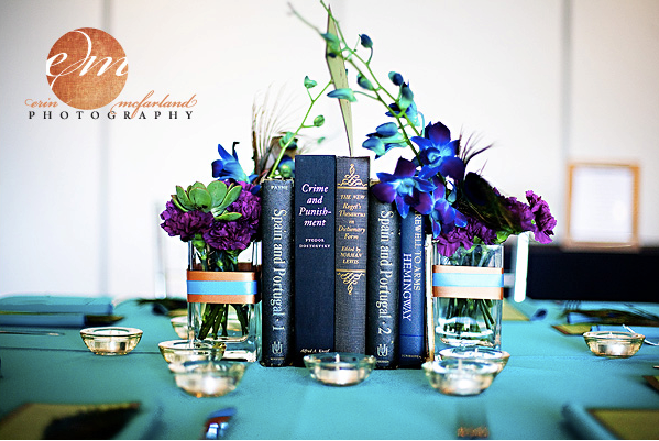  out there looking to incorporate books into your wedding centerpieces