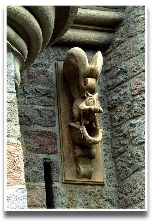 [Castle+Squirrel.jpg]
