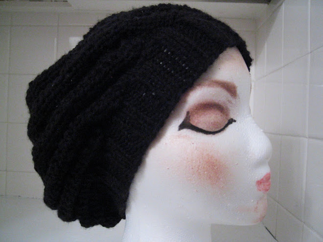 Black Slouchy Beret with Angled Stripes