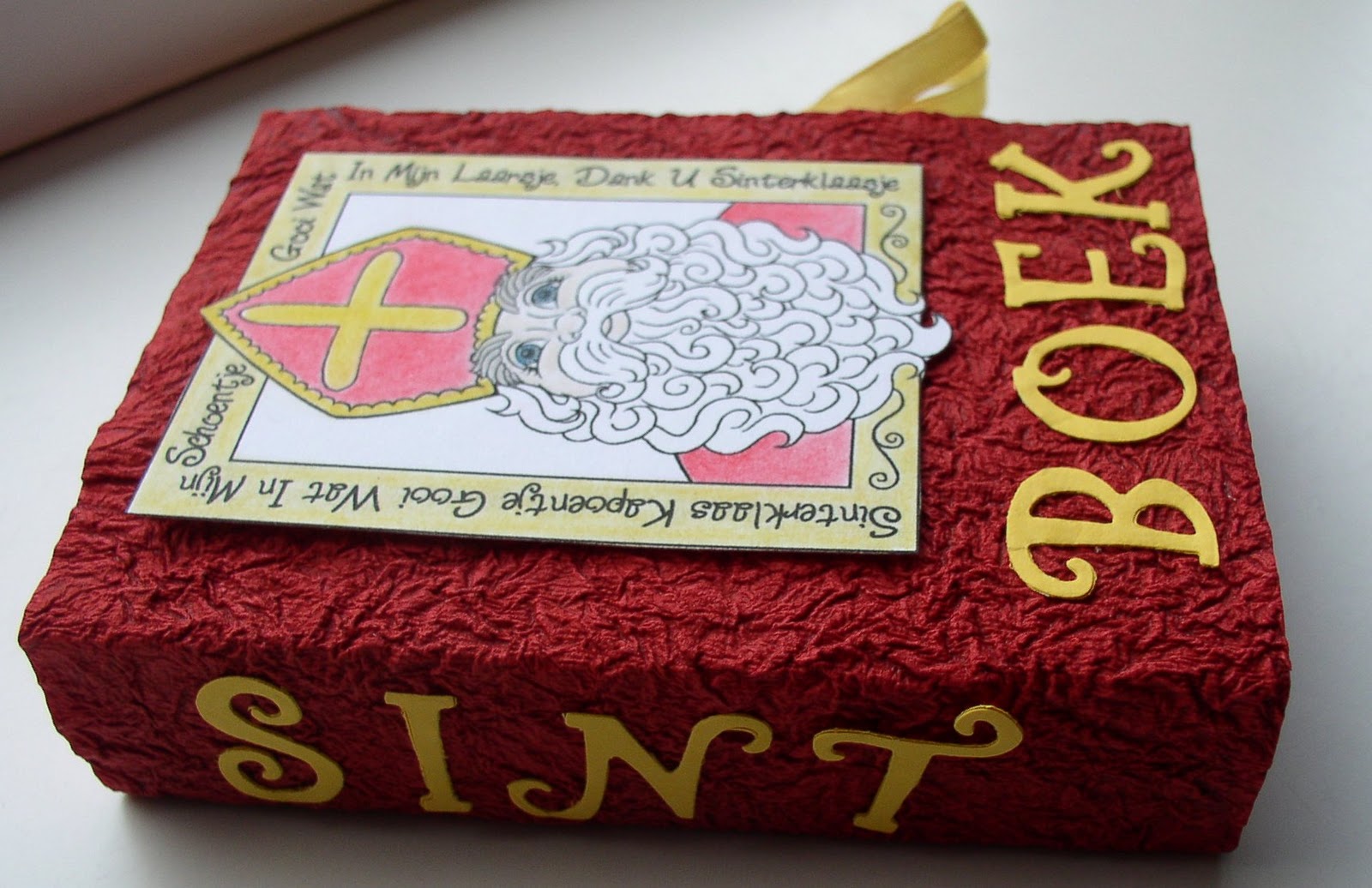 Kaartcreaties: Het boek van Sinterklaas????