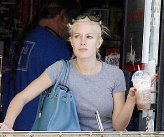 Stars Without Make-Up Seen On lolpicturegallery.blogspot.com Stars Without Make-Up Seen On lolpicturegallery.blogspot.com