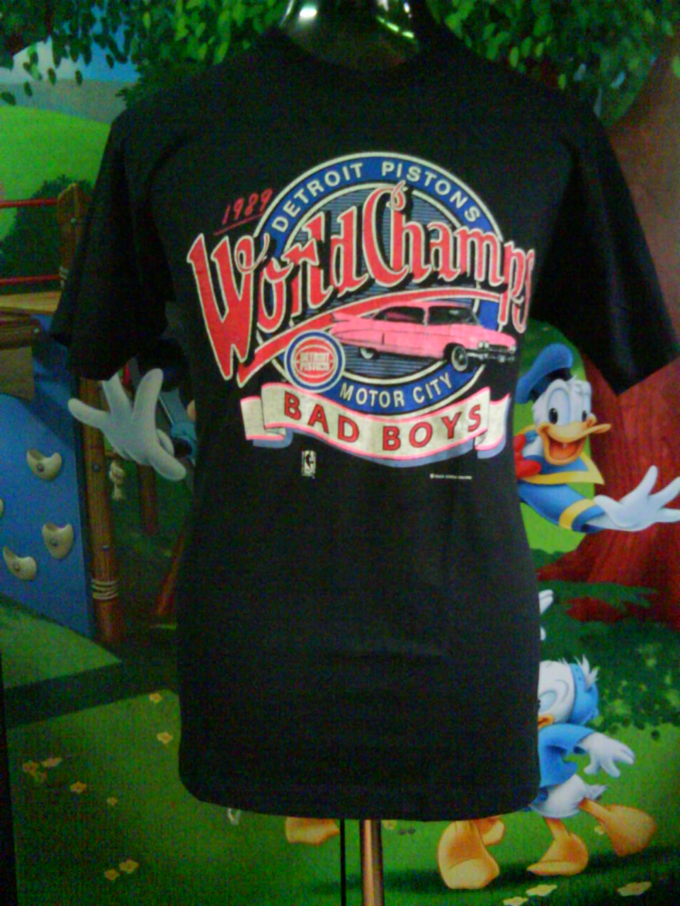 EnjOytAblE COllEctIOn: VINTAGE DETROIT PISTONS NBA 89 t shirts