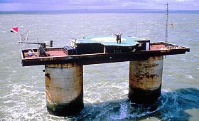 [WikiSealand_fortress.jpg]