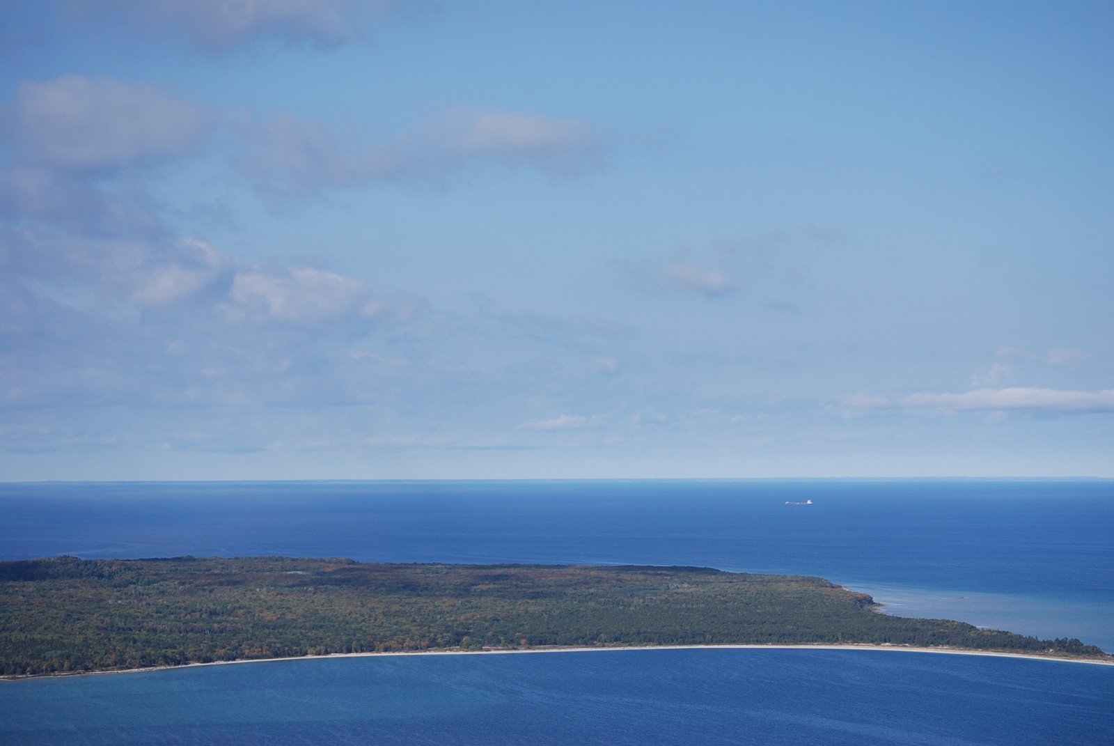 [High+Island+and+ship.JPG]