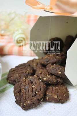 Home Sweet Home: Biskut Chocolate Oats Crips