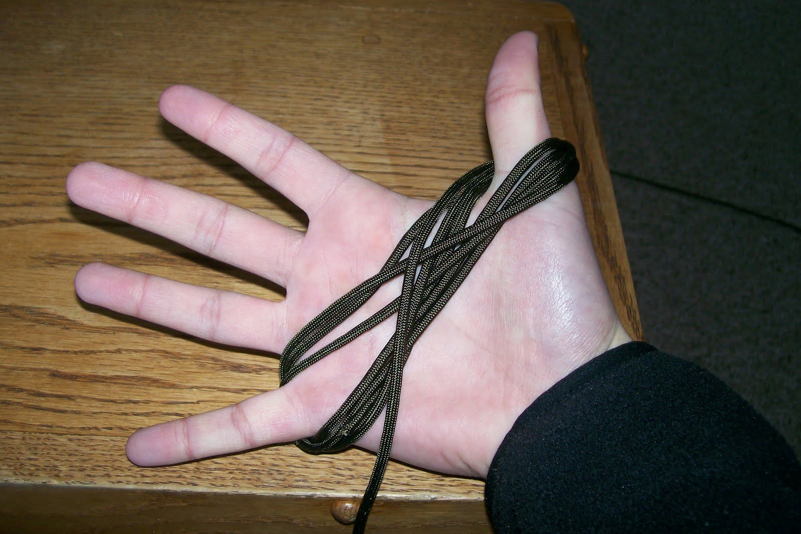 Bushcraft Plus A Quick Tip For Storing Your Paracord