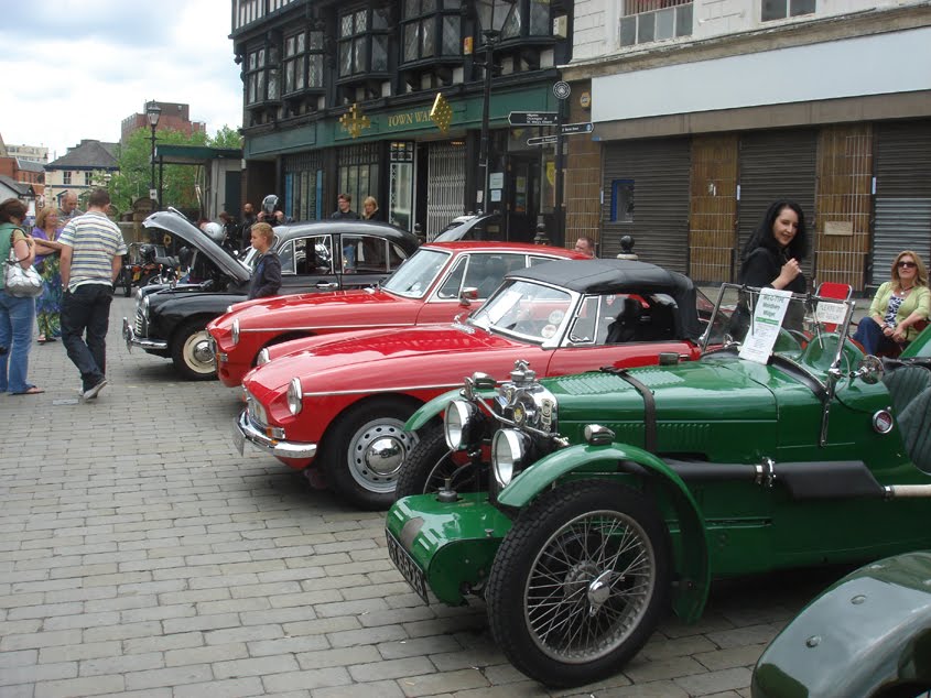 Stockport's Heritage Classic Cars in the Market Place