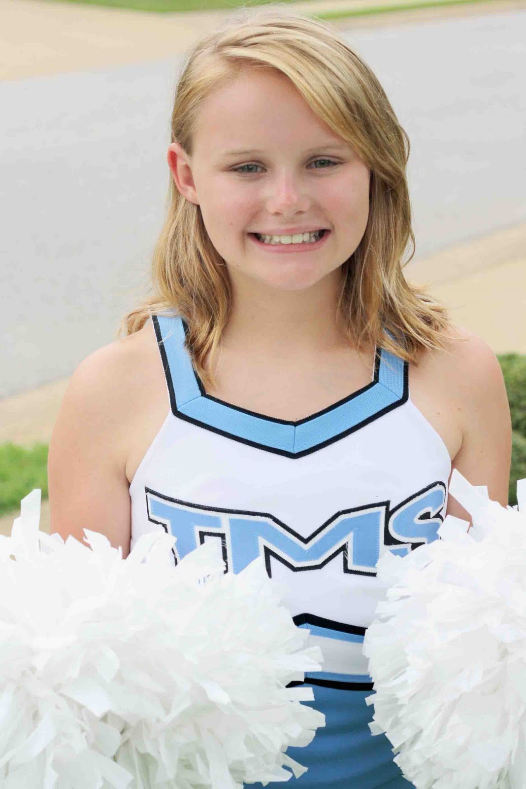 My Life Thru The Lens: Sally Is A Cheerleader!