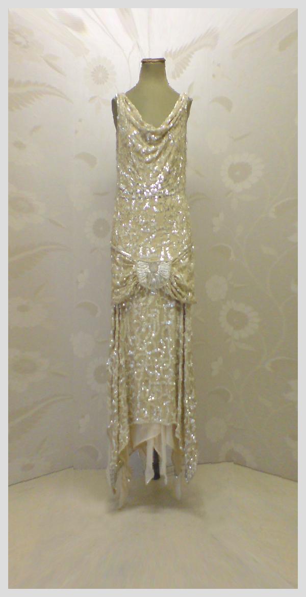 Gold_silver_beaded_art_deco_1920s_flapper_dress_JFD