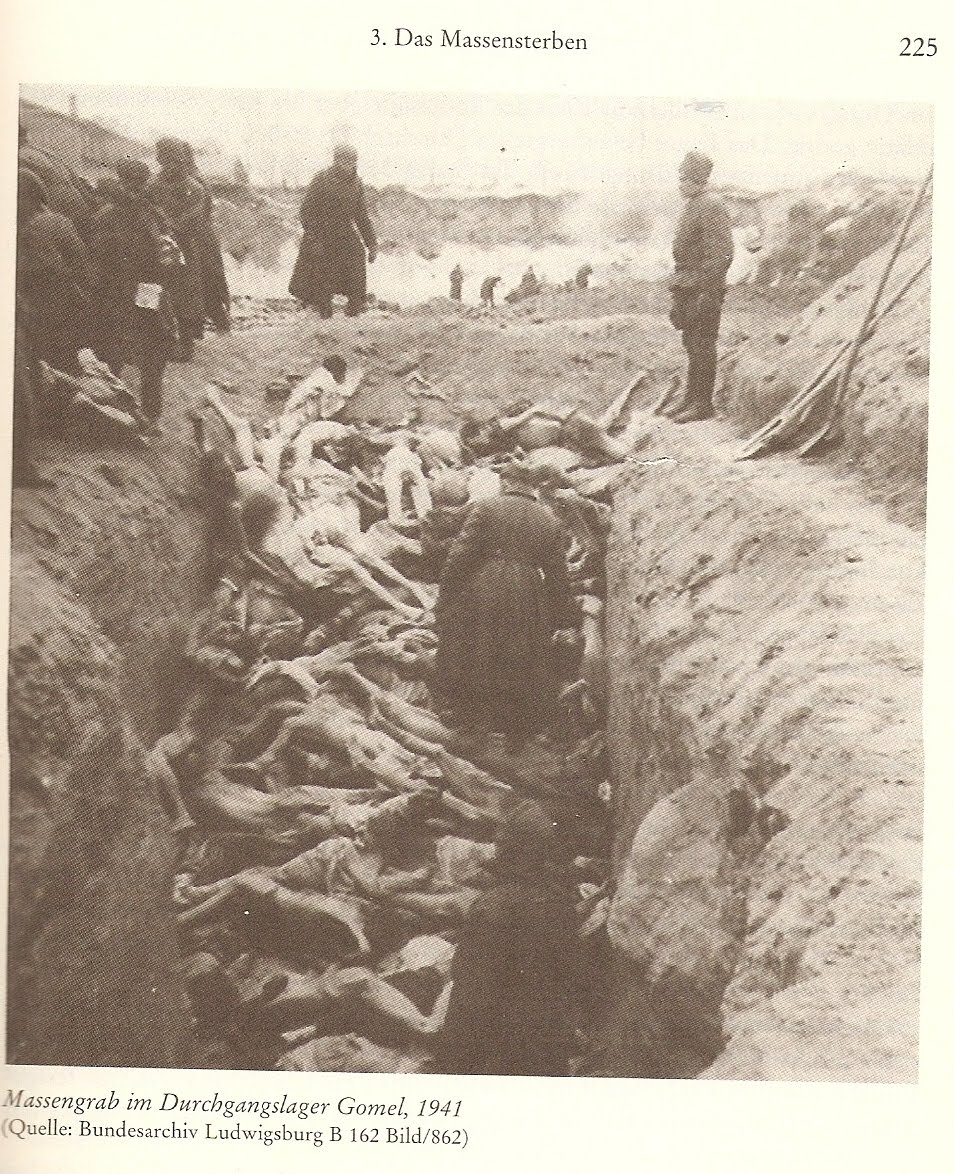 [Massengrab+im+Durchgangslager+Gomel+1941.JPG]