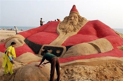 Large Sand Santa