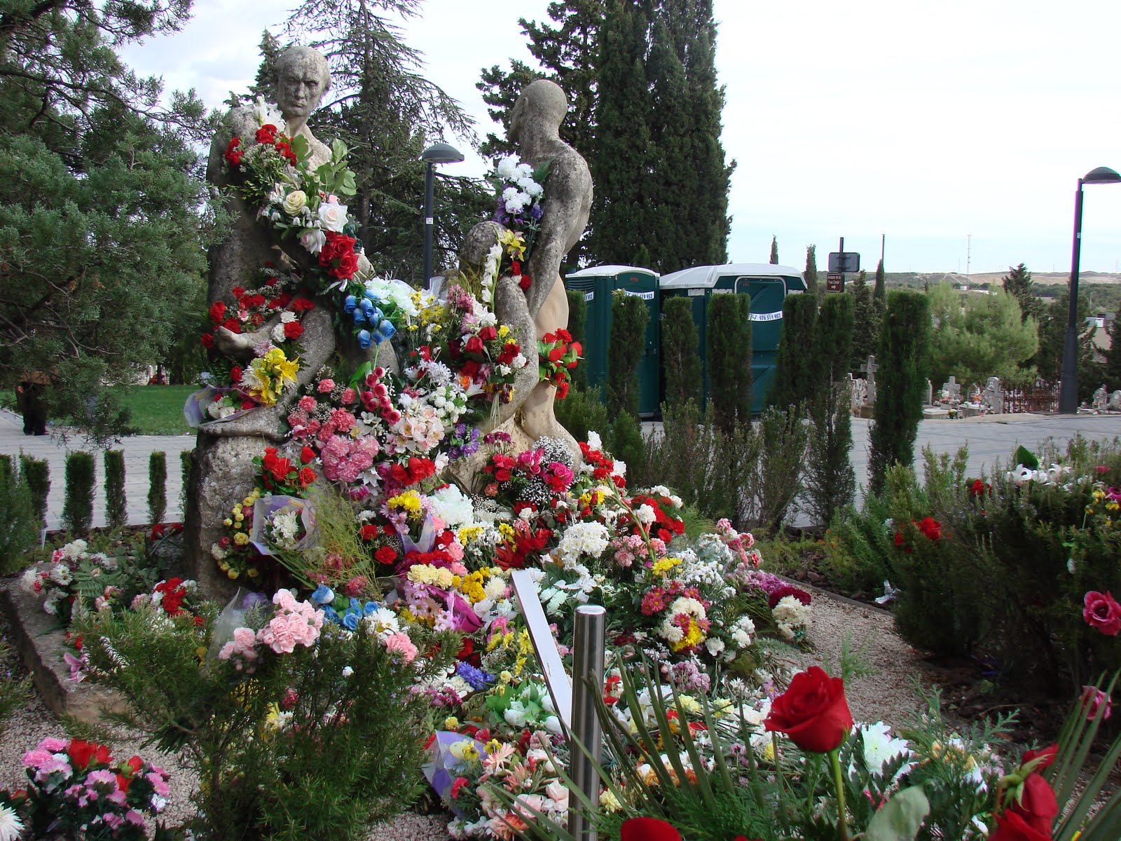 [Saragossa+Cementiri+de+Torrero+(89).JPG]