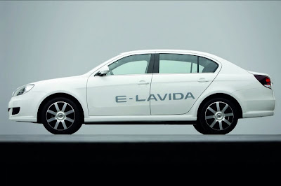 Volkswagen introduced the electric trolley E-Lavida