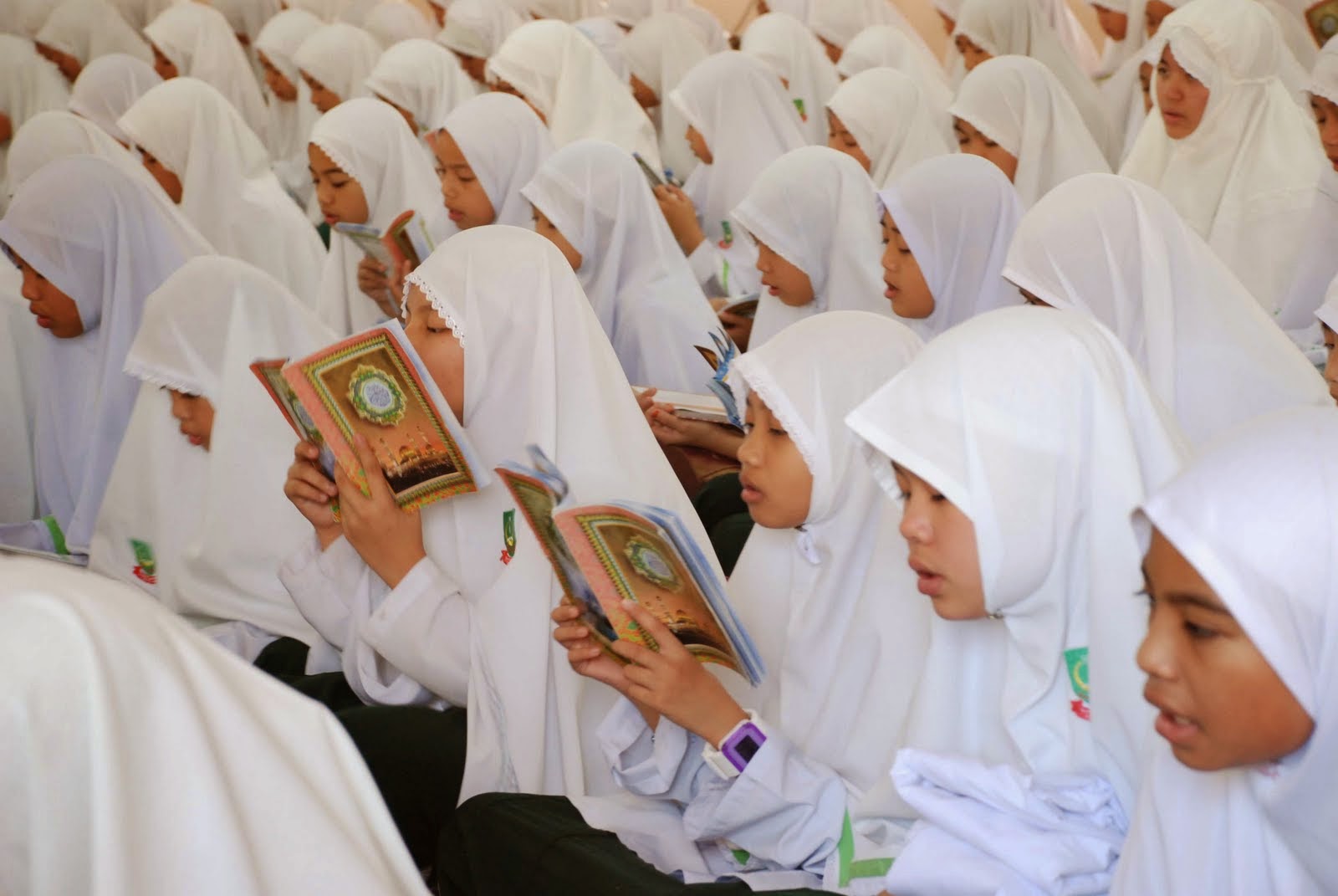 Sekolah Persediaan Arab Bandar Seri Begawan: Sembahyang 