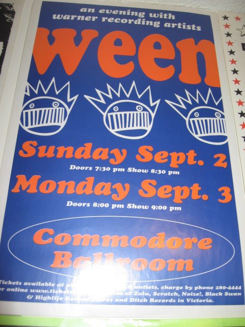 [Ween+at+Commodore.JPG]