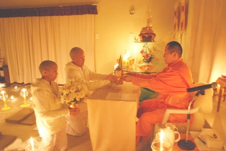 [12.พิธีสู...JPG]