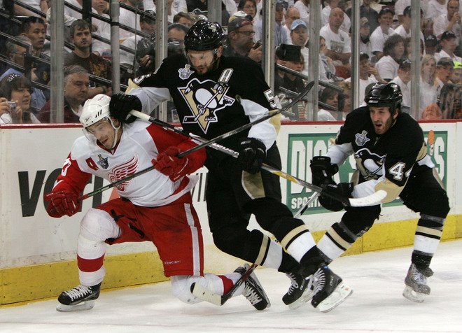 The Sidney Crosby Show: Stanley Cup Finals Game 3: Pens v Red Wings (W 3-2)