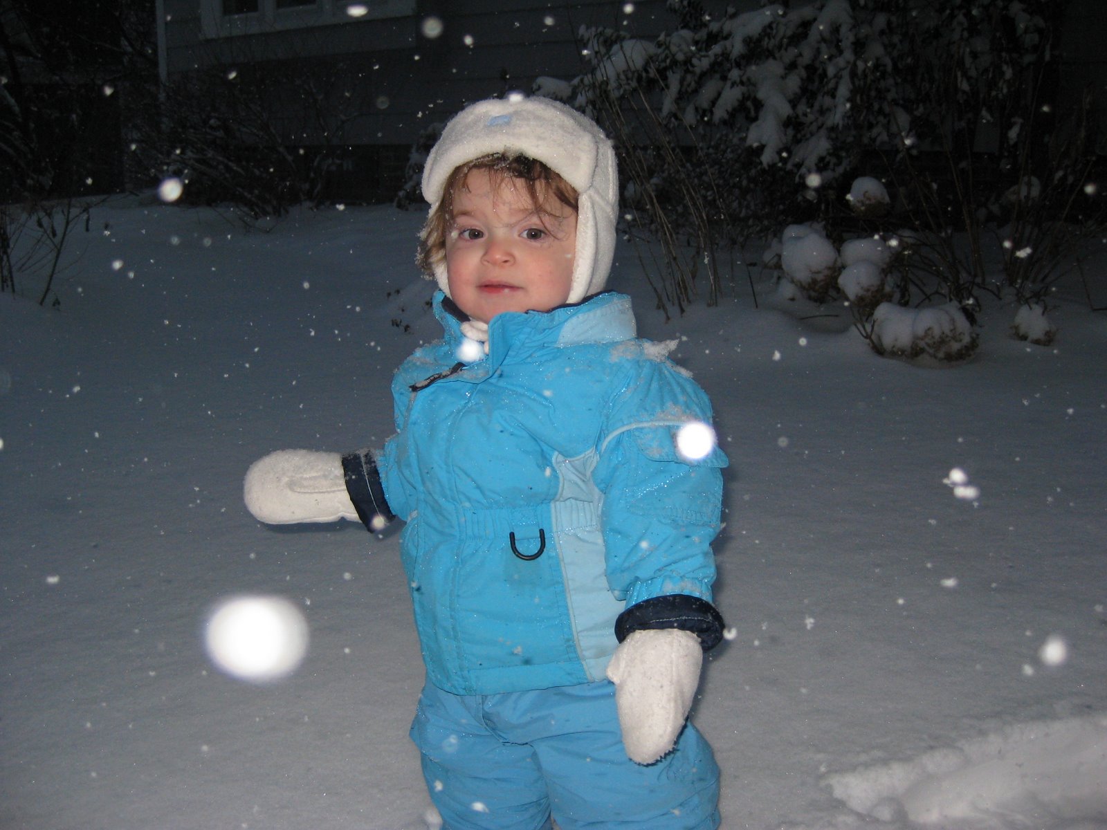 [2008+Julia+for+Xmas+002.jpg]