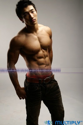 DAILY ASIAN HUNKS: KIMCHI KOREAN HUNK