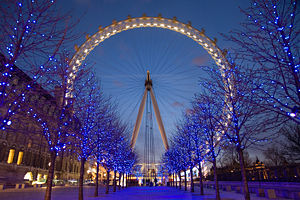 300px-London_Eye_Twilight_April_2006.jpg