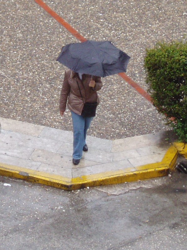 [synnefa-2009-06-April+002a.jpg]