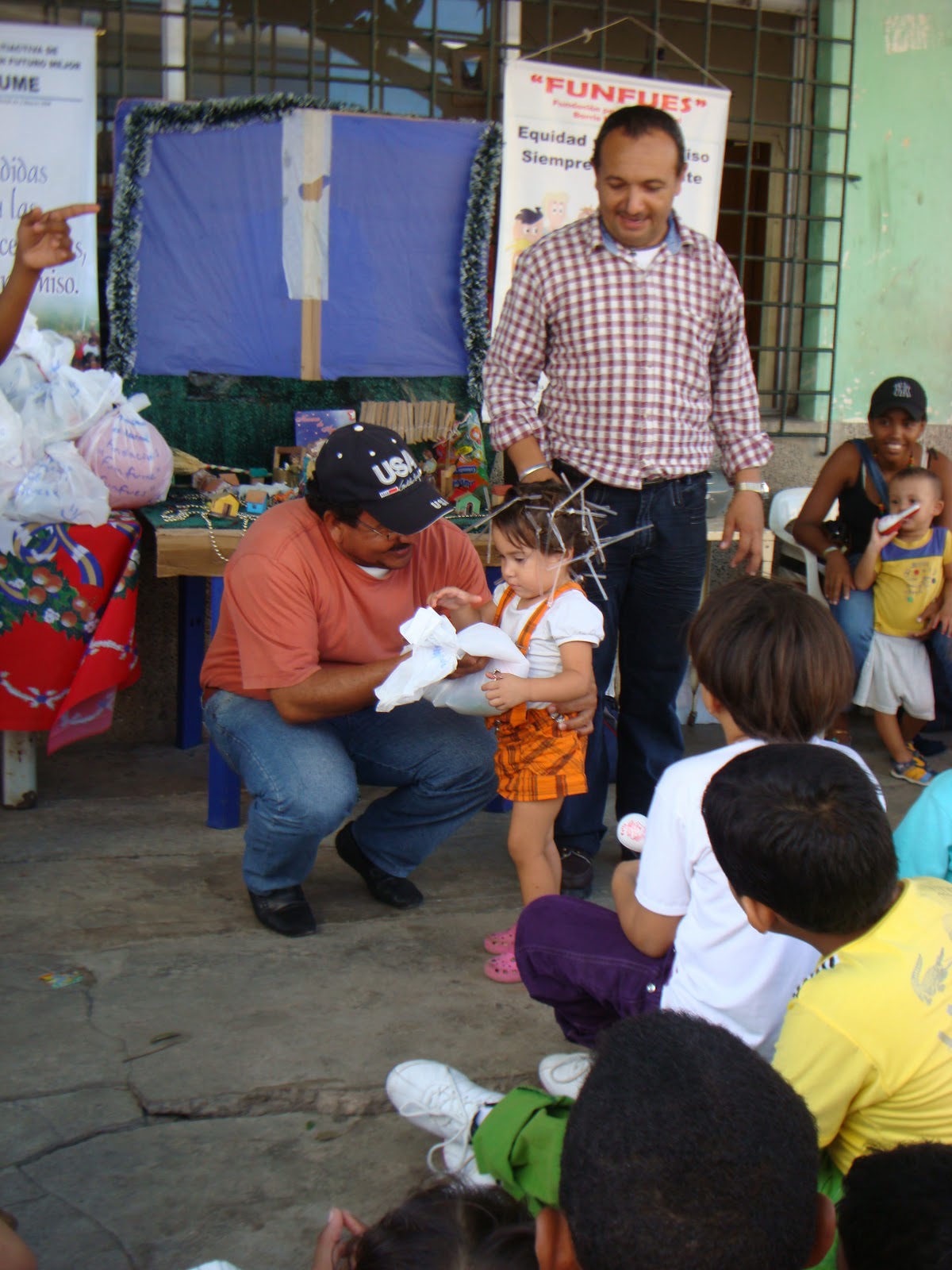 FUNDACION FUMFUME Novena Barrio Barlovento 2009
