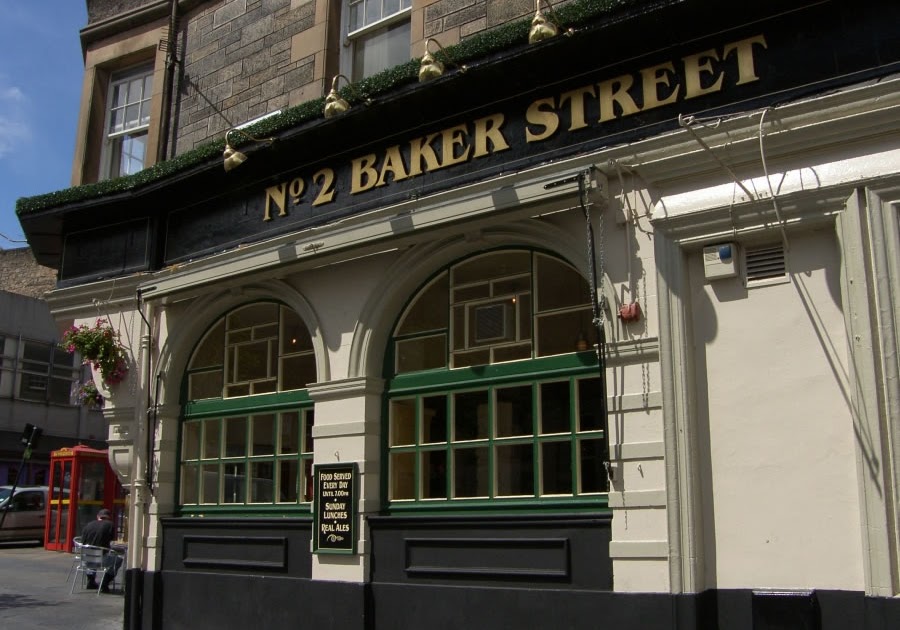 Tour Scotland Tour Scotland Photograph No 2 Baker Street Stirling