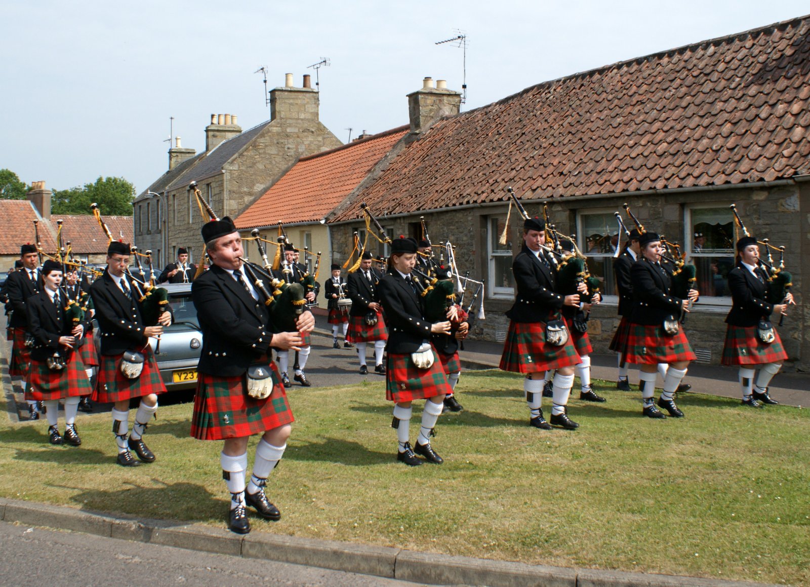 pipe band tours