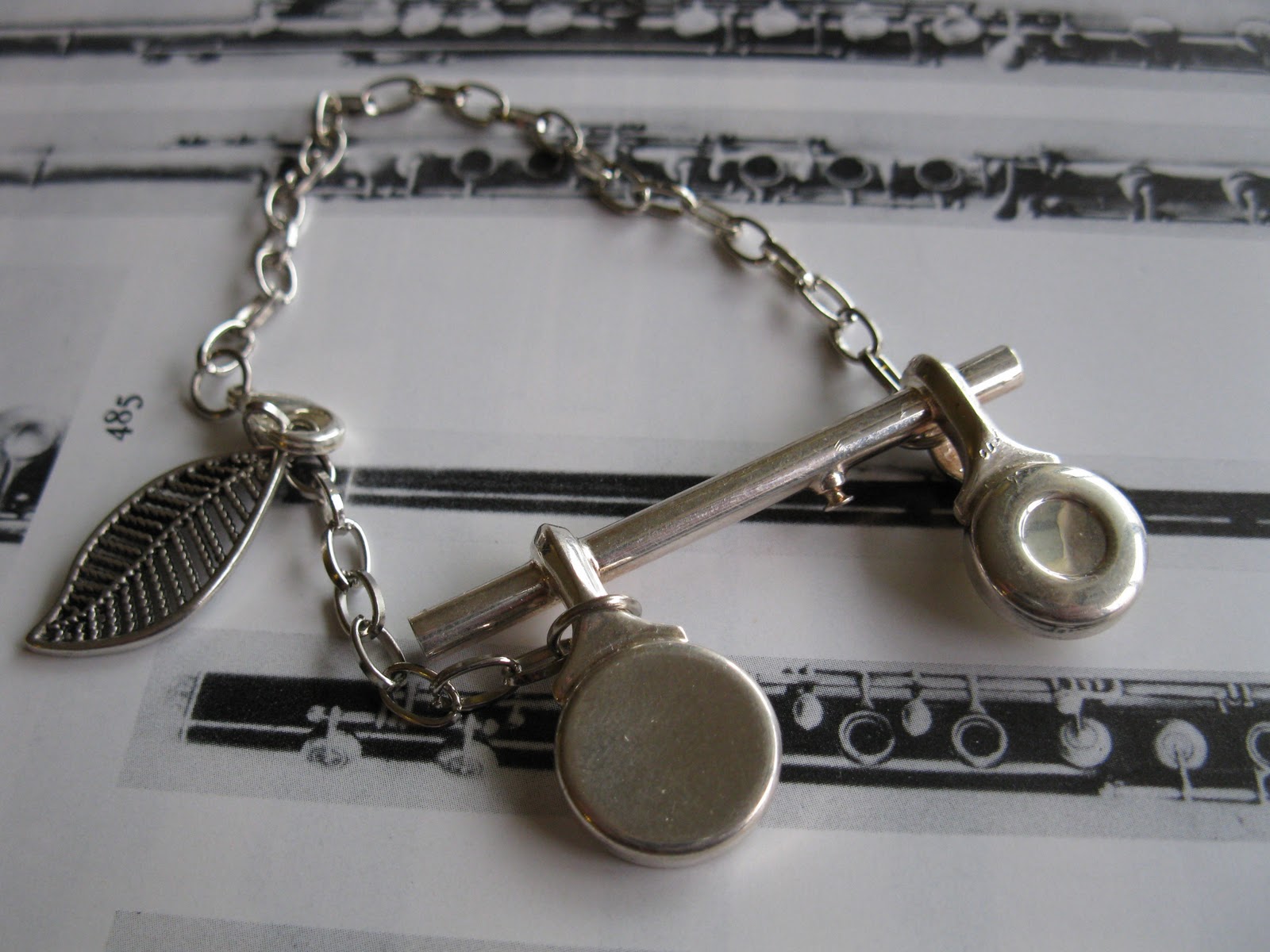 View of Design by Cassandra: A Repurposed Life: A Broken Flute Makes New Music!