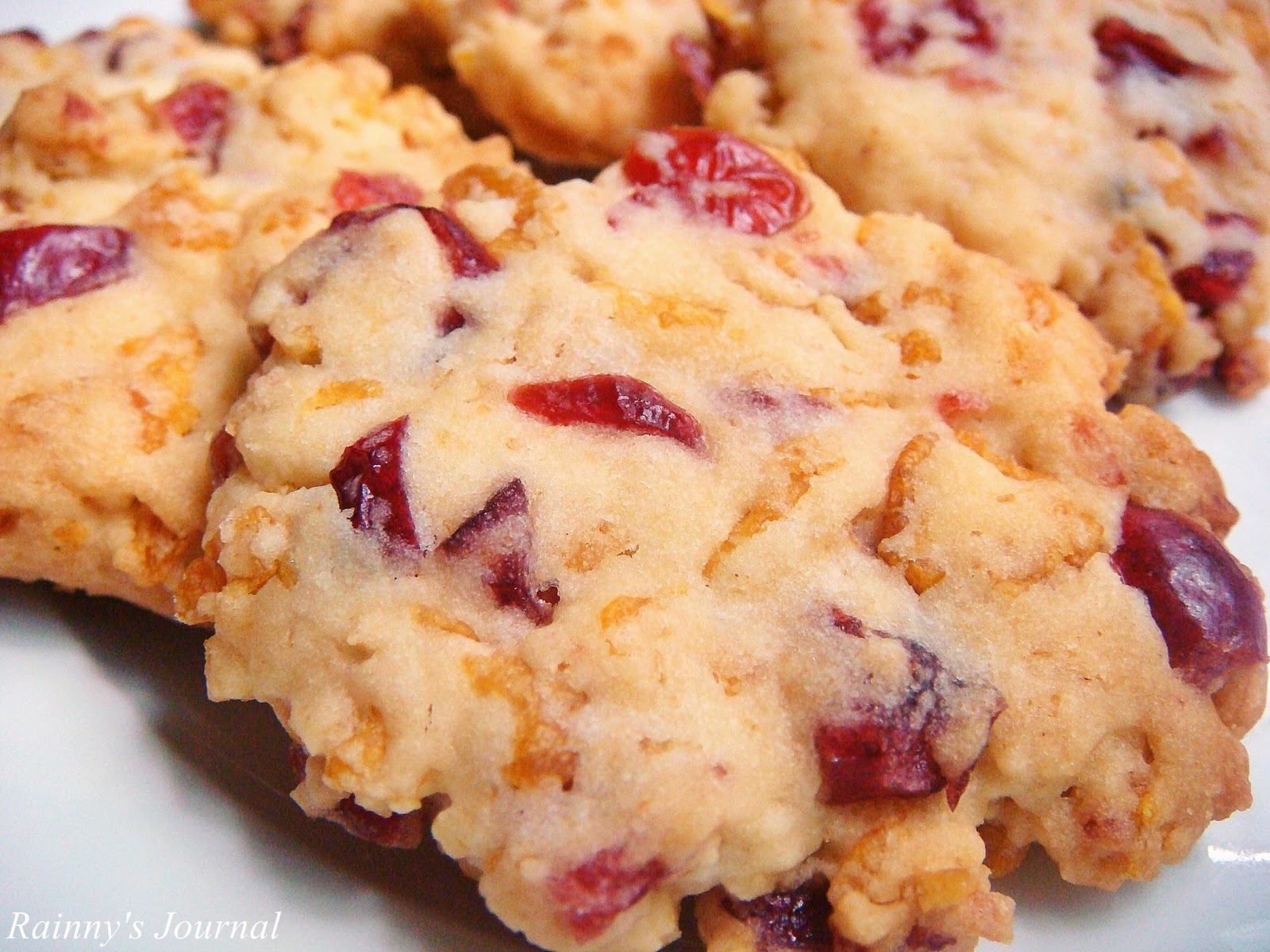Rainny's Journal: Cranberry Cornflakes Cookies