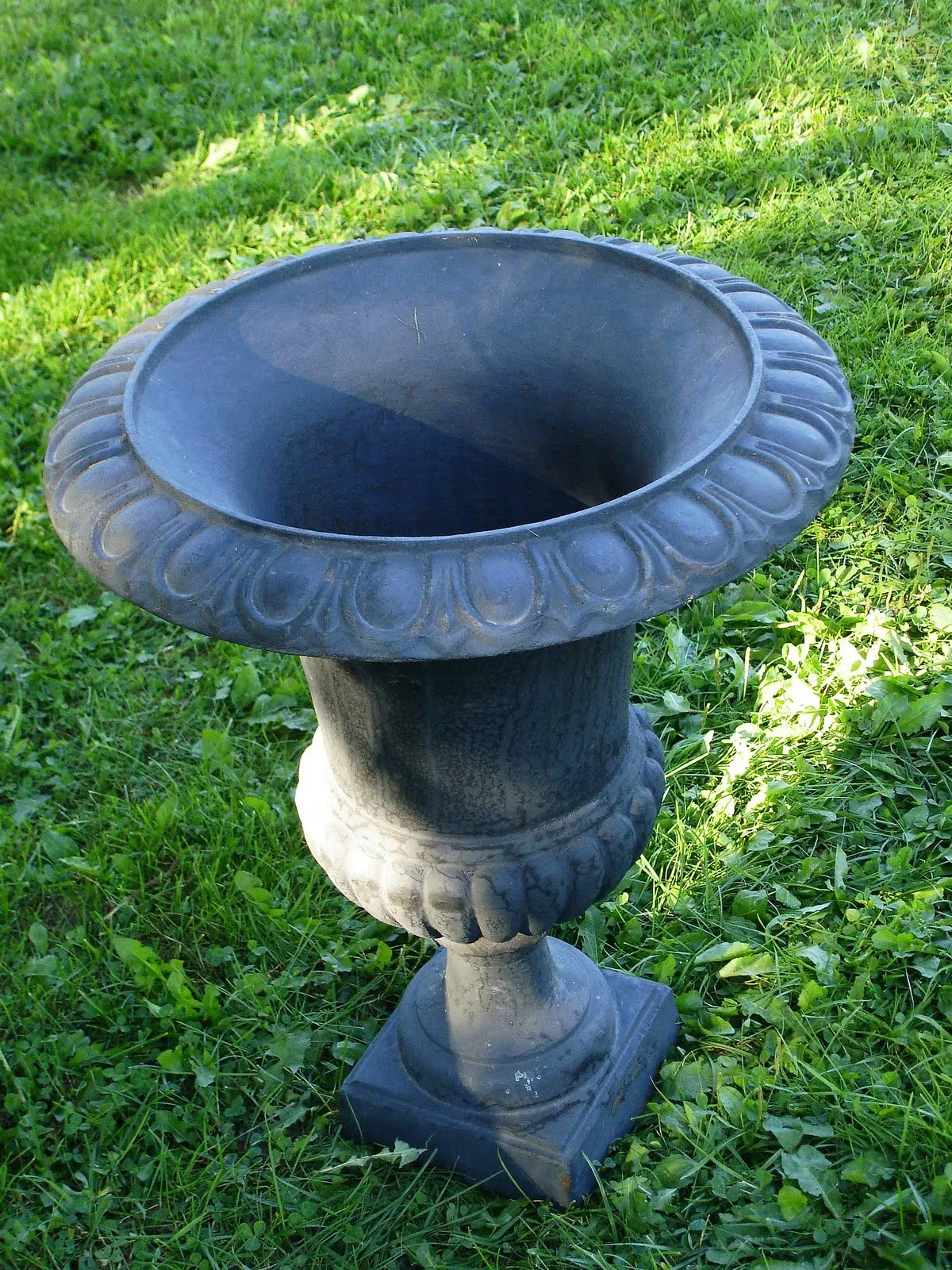 vintage black urn, black patio urn, urn planter