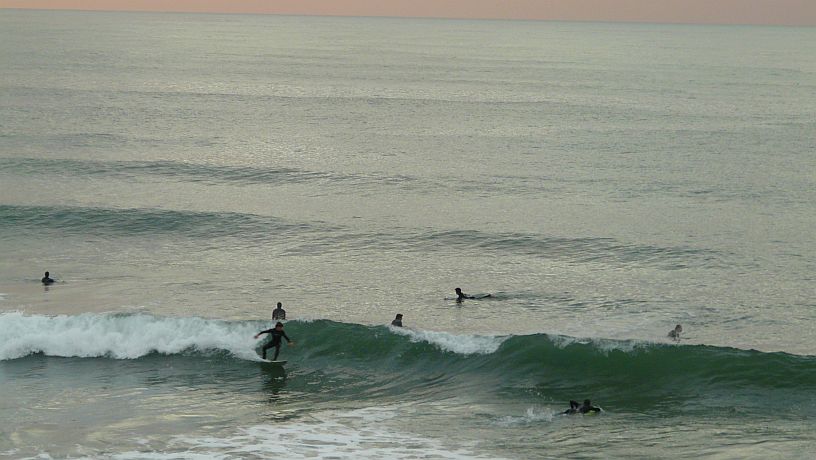 Sesión de surf del 27 de Noviembre del 2008 - Sopelana- Puesta de sol