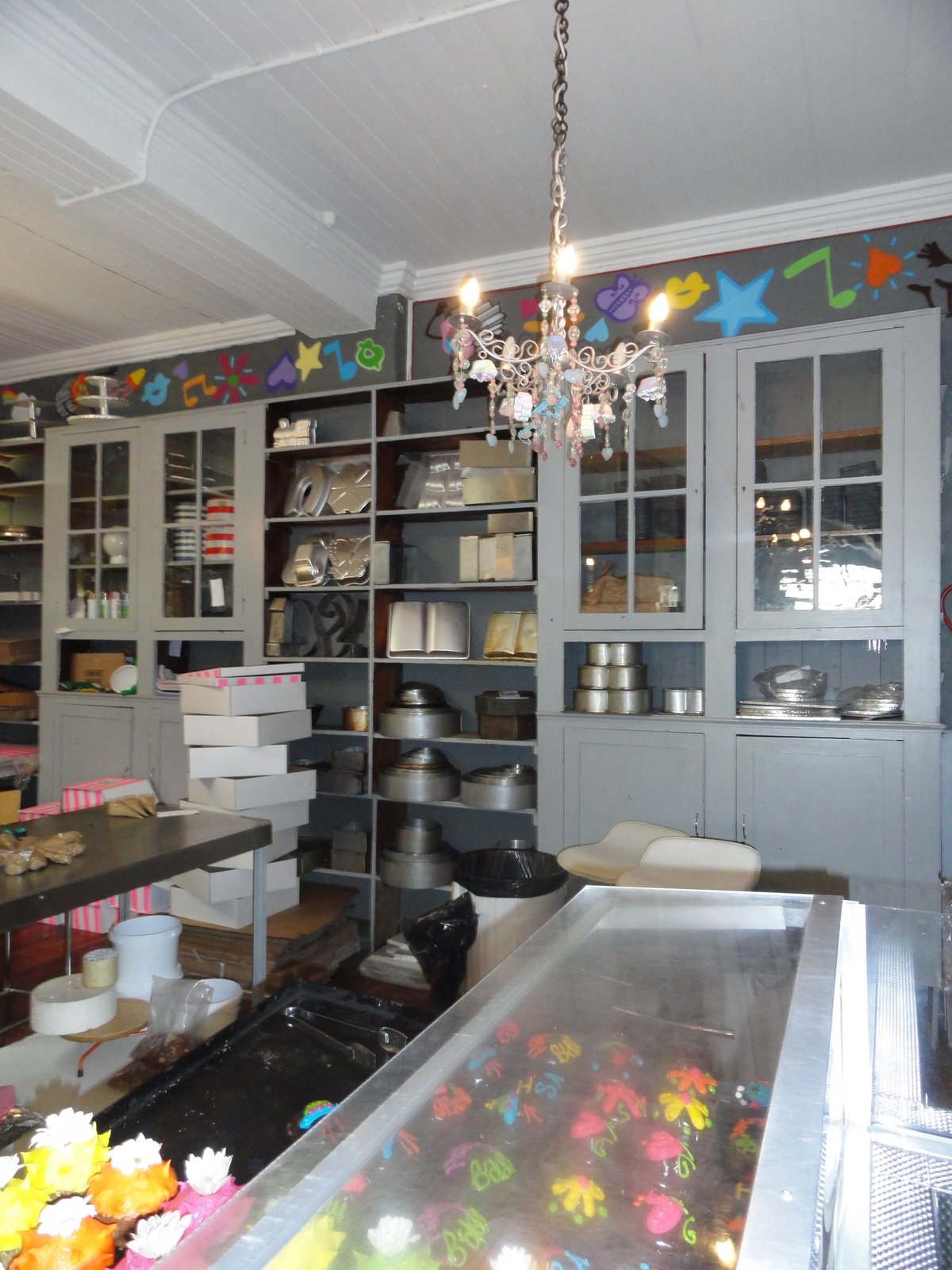 Molo (Hello) Cape Town, South Africa! Charly's Bakery Part 1!