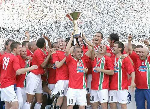 Juve+scudetto+2006_calciopoli_revoca_.jpg