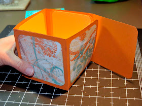 Ideas for Scrapbookers: Exploding box