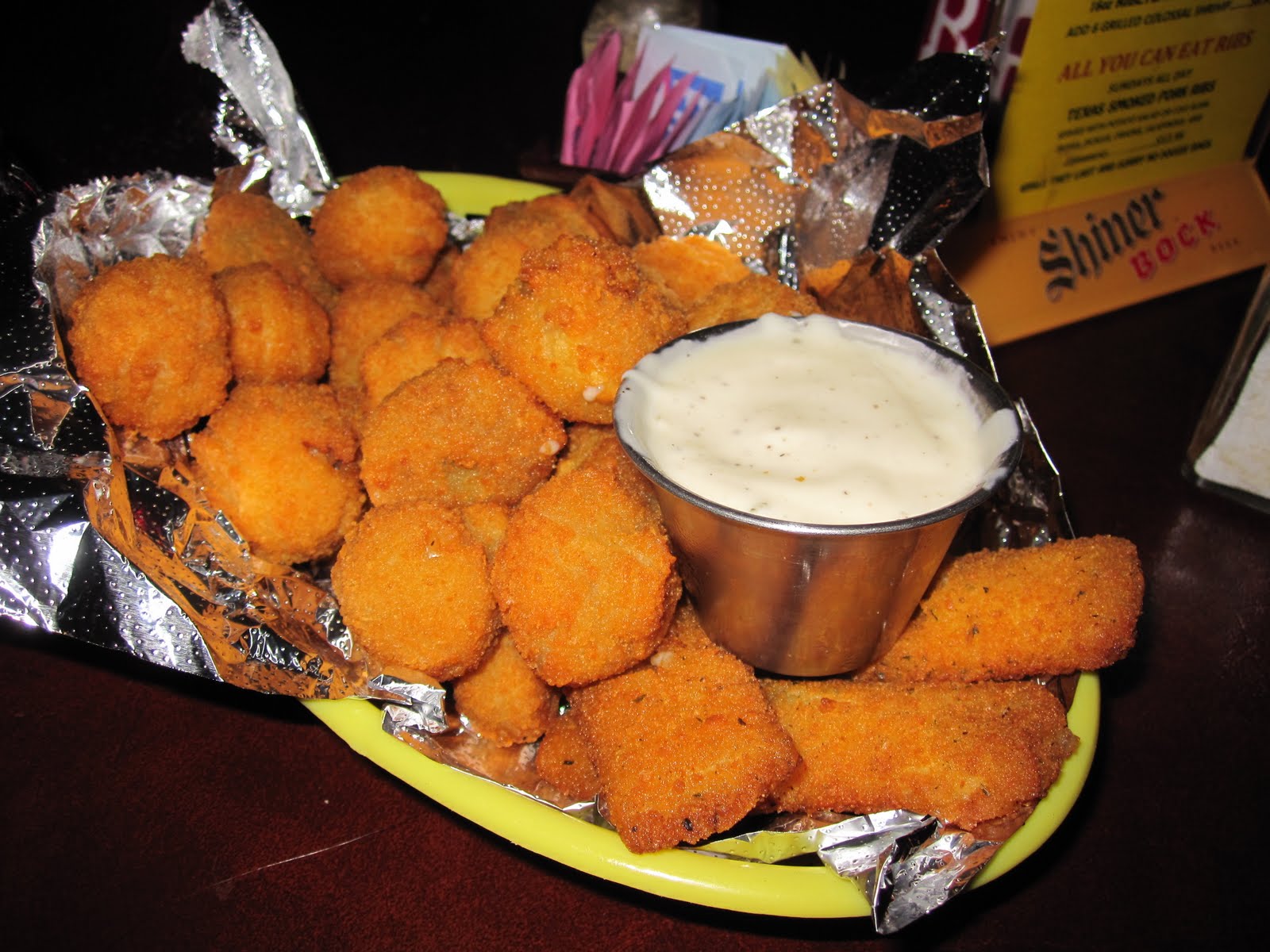 Man Up Tales of Texas BBQ™ Willie's BBQ & Steakhouse (Fredericksburg, TX)