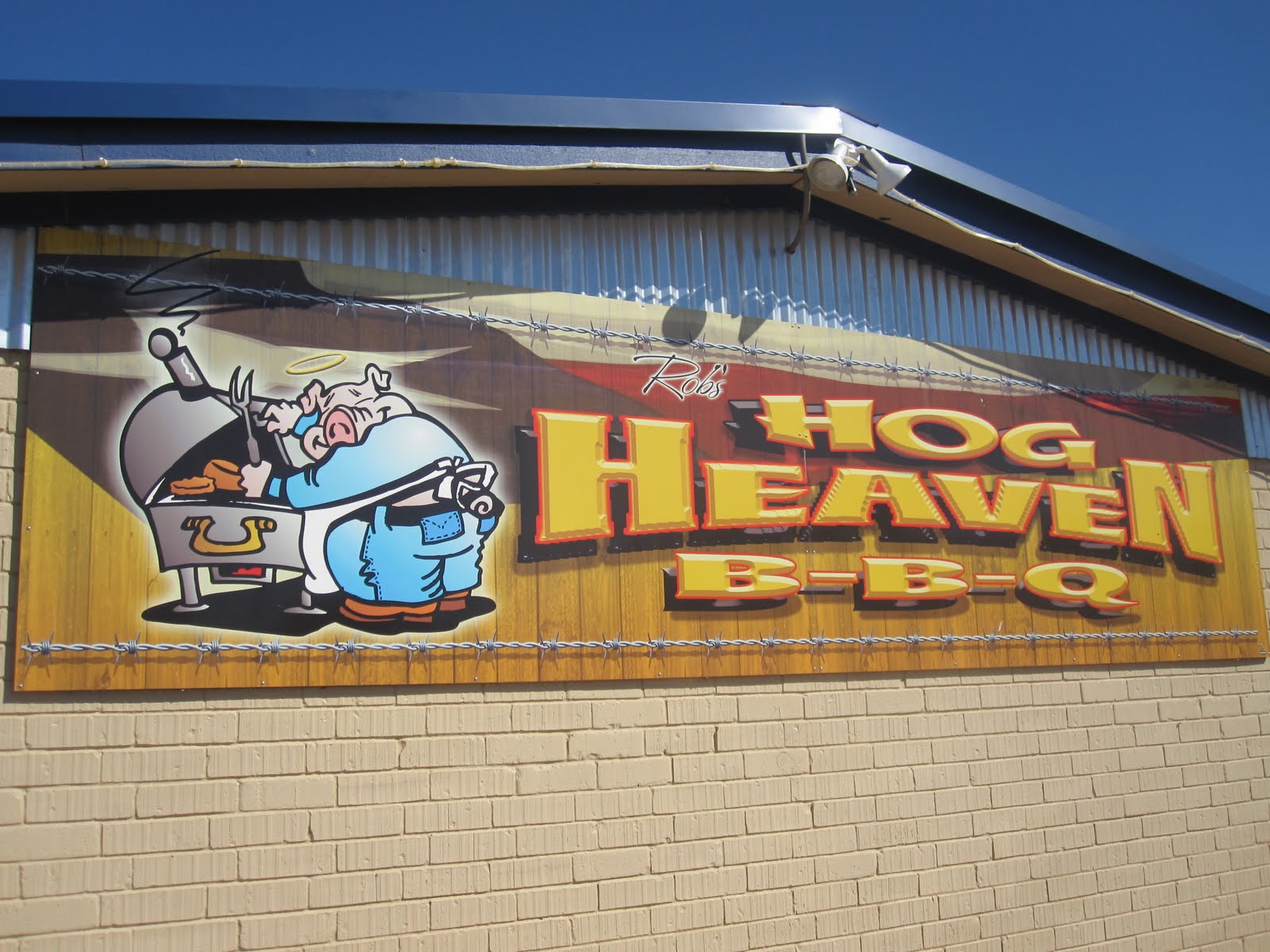 Man Up Tales of Texas BBQ™ The rest from Hog Heaven BBQ House (Big