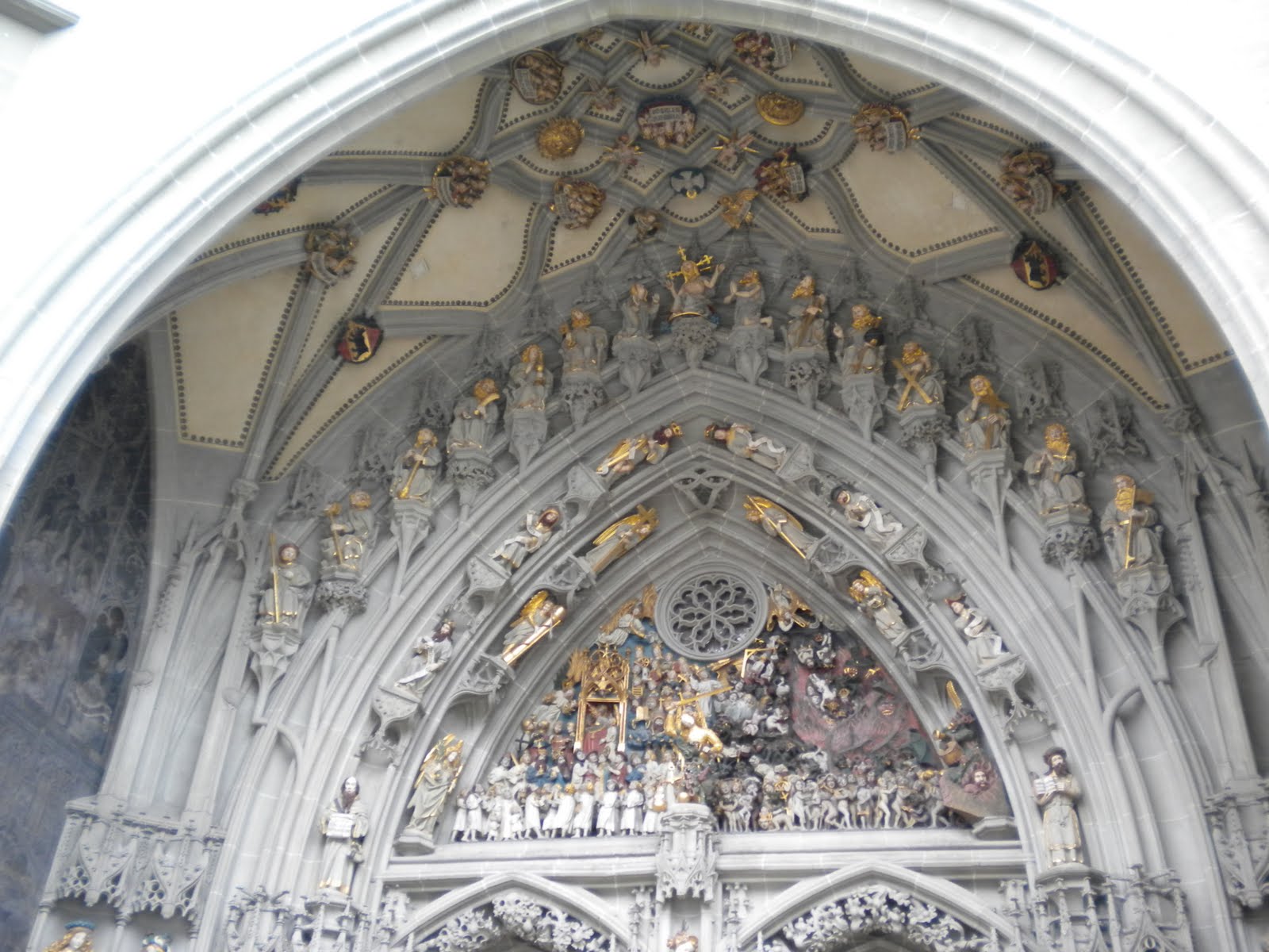 Viagem e Viagens Catedral de Berna Suíça