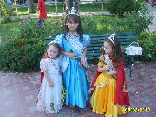 FIESTA CENTRAL VENDIMIA INFANTIL 2010