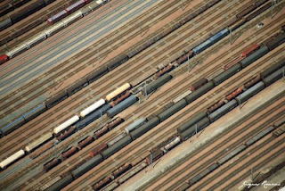 Vue aérienne de la gare de triage de Bordeaux - Trains de marchandise