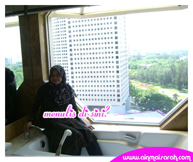 [ainmaisarah_menulis.jpg]