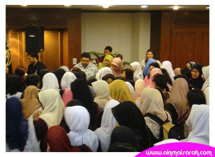 [aain_p-03.jpg]