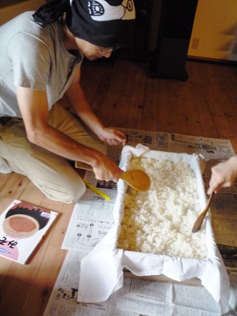 [P1000990web.JPG]