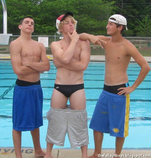 Beautiful Naked Men: groups of sexy men