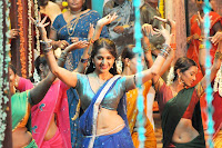 Hot Anushka sexy in saree photoshoot