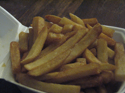 weggebobbles and fruit: fino's pizza