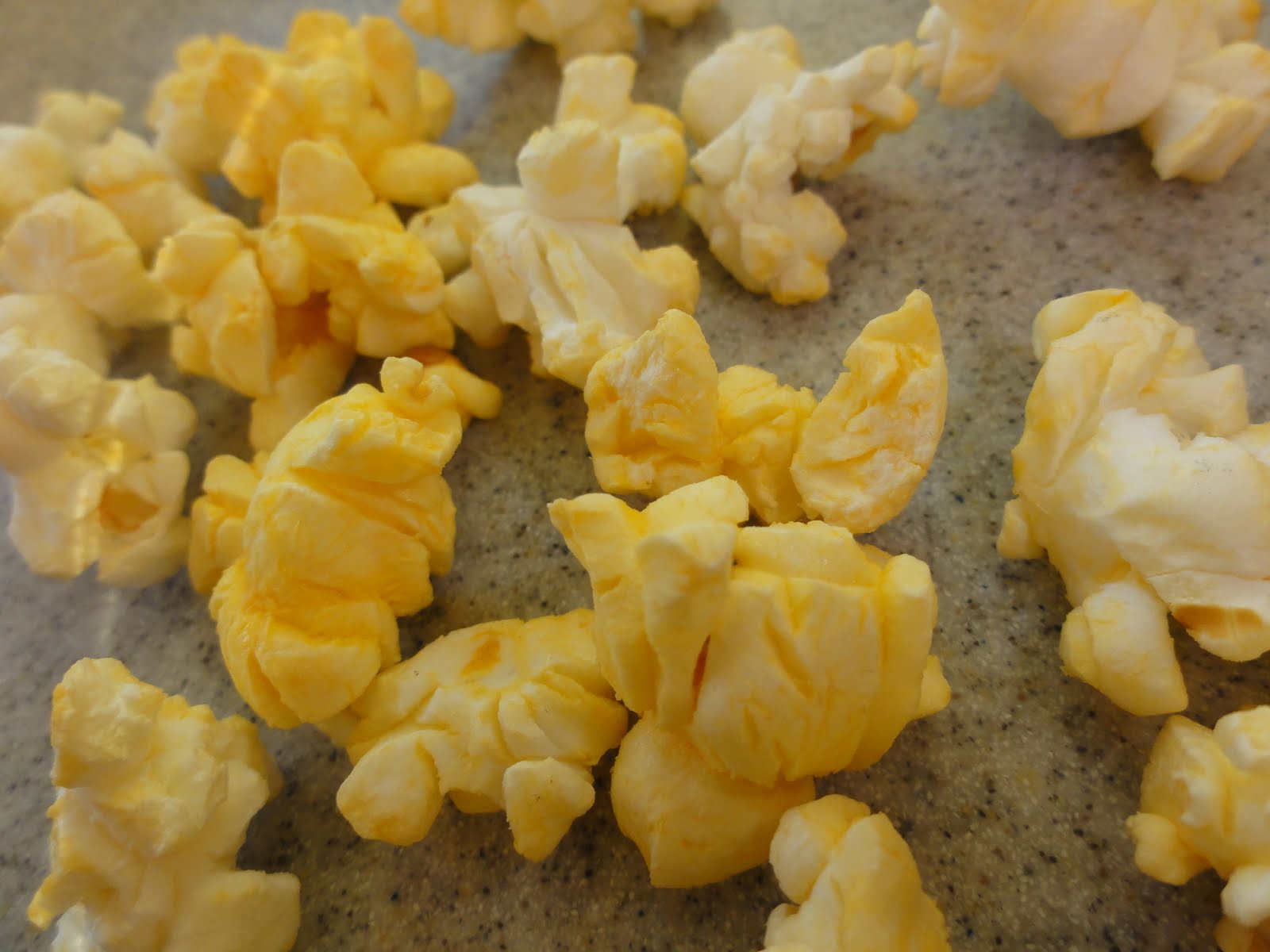 FADN102 Design Fundamentals Popcorn Differences